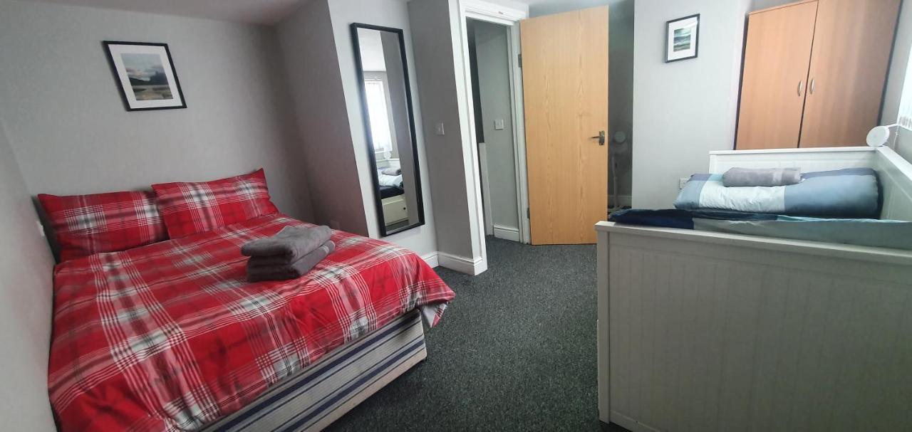 1 Bedroom Flat, Sleeps Up To 5Ppl, City Center Κάρντιφ Εξωτερικό φωτογραφία
